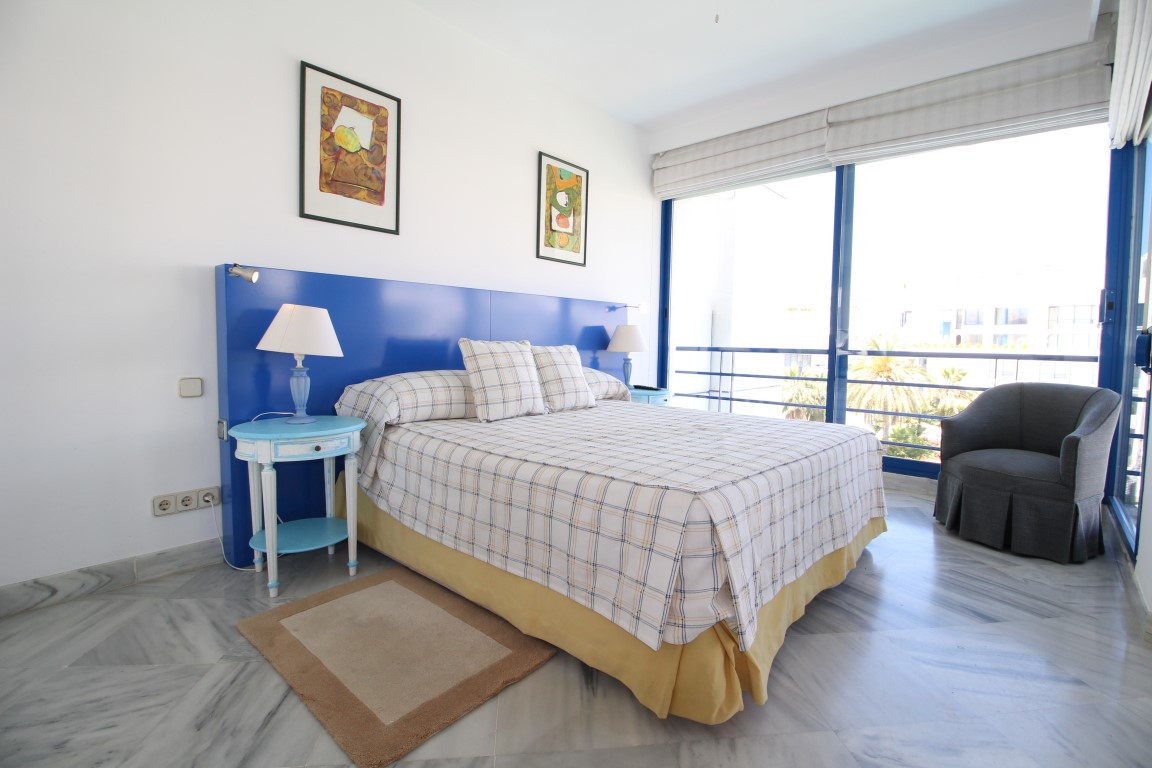 4 bedroom Apartment For Sale in Marbella, Málaga - thumb 4