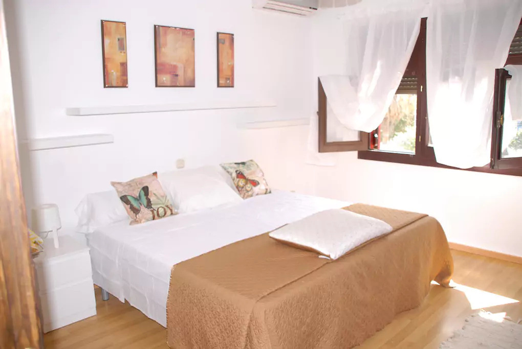 5 bedroom Villa For Sale in Marbella, Málaga - thumb 49