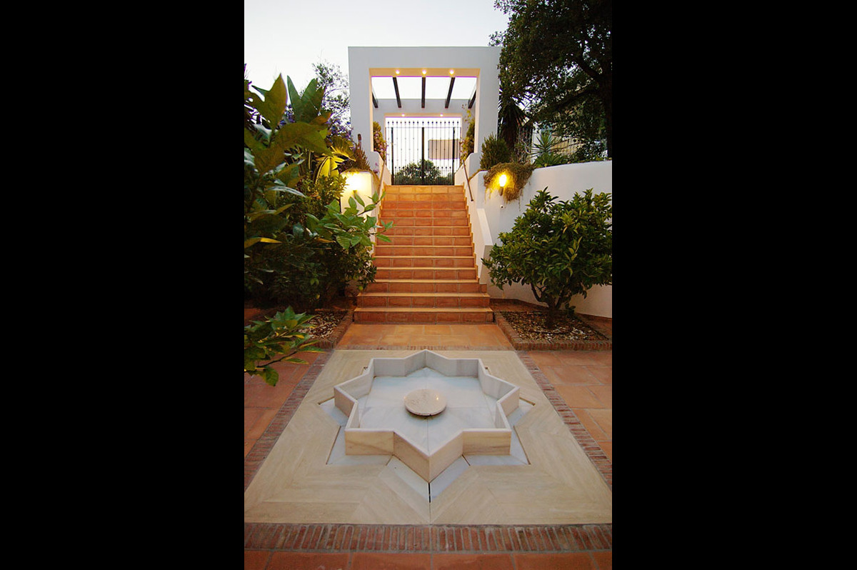 9 Schlafzimmer Freistehende Villa Zu Verkaufen Marbella