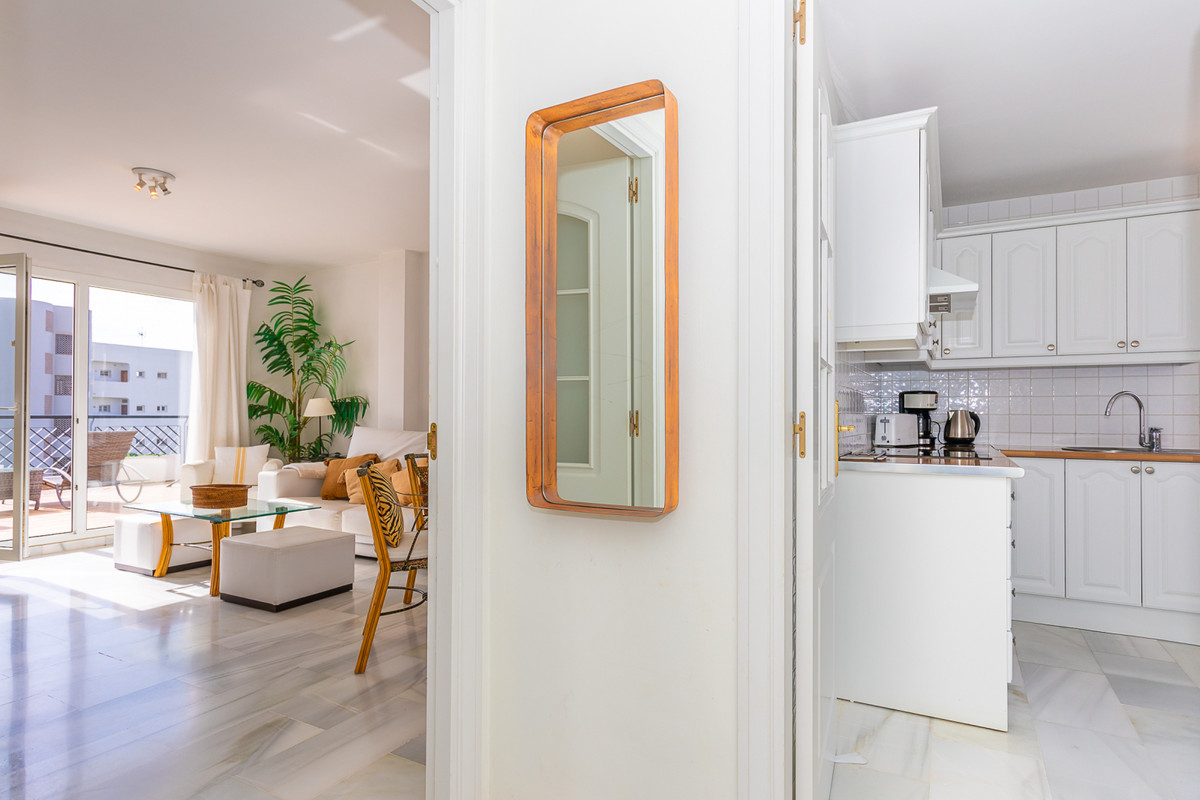 3 bedroom Apartment For Sale in Calahonda, Málaga - thumb 21
