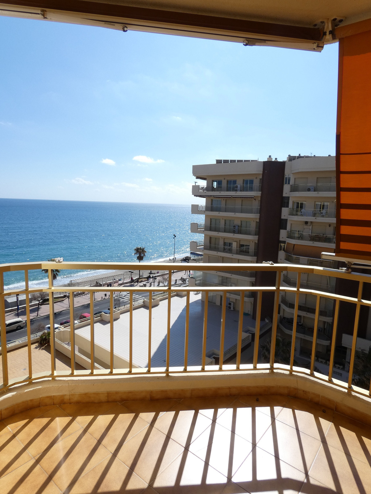 2 bedroom Apartment For Sale in Fuengirola, Málaga - thumb 1