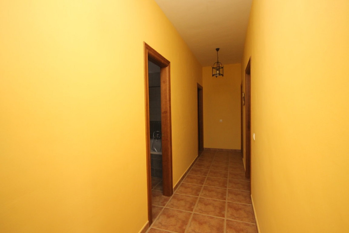 House in Almogía R3408124 15
