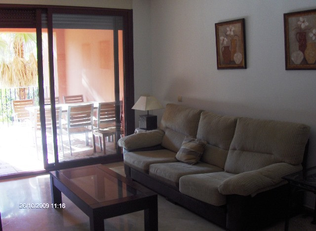 Apartamento con 2 Dormitorios en Venta Los Monteros