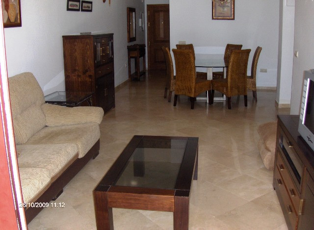 Apartment Middle Floor in Los Monteros, Costa del Sol
