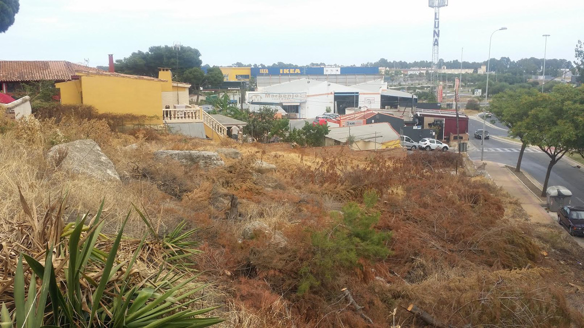Plot/Land for Sale in Churriana, Malaga Ciudad