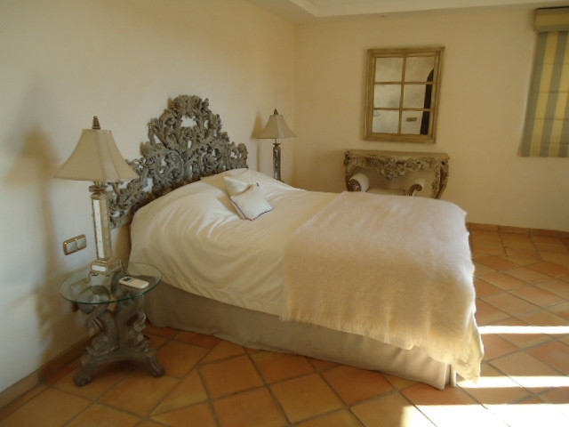 5 bedroom Villa For Sale in Sotogrande Alto, Cádiz - thumb 9
