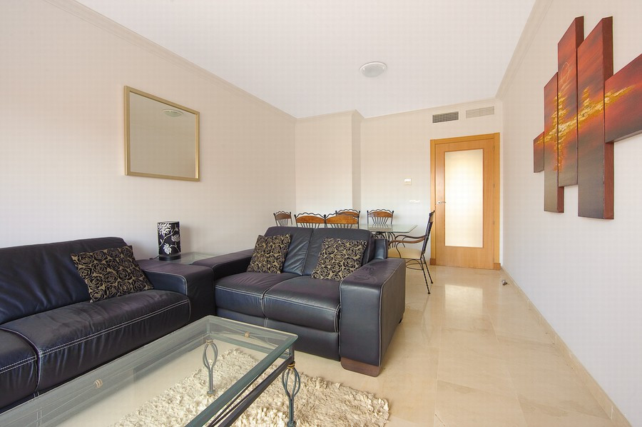 Appartement te koop in Casares R132064