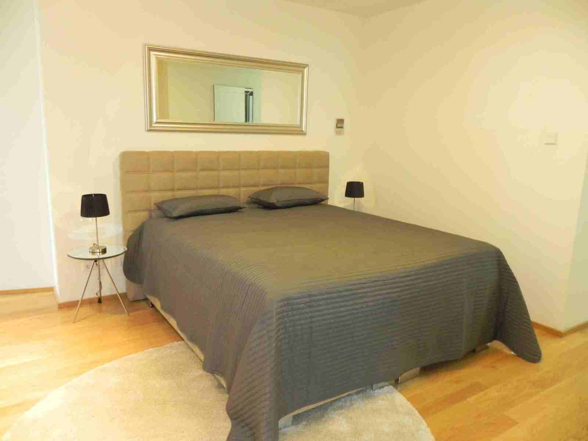 5 bedroom Villa For Sale in Sierra Blanca, Málaga - thumb 16