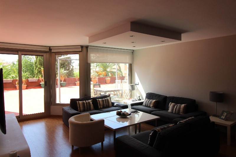 Middle Floor Apartment for sale in Fuengirola R3513820