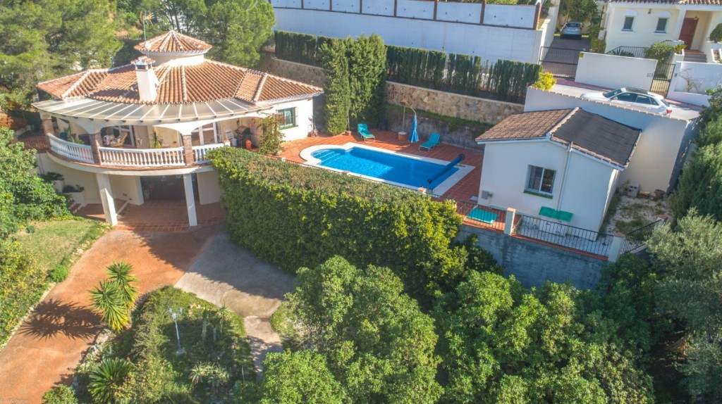 						Villa  Detached
													for sale 
																			 in Mijas
					