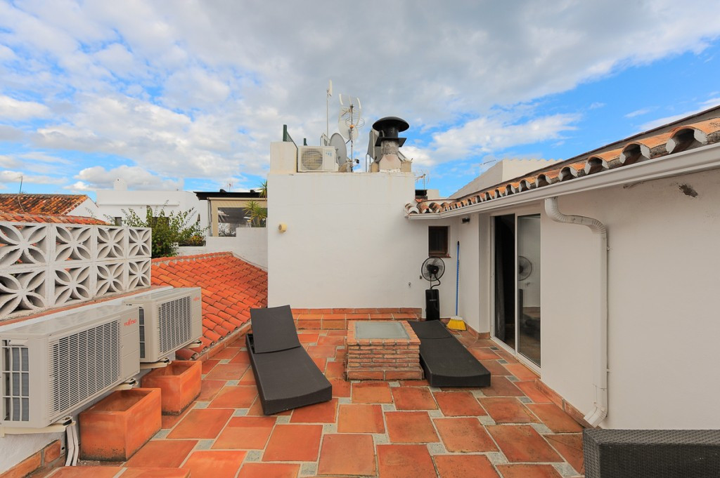 3 bedroom Townhouse For Sale in Marbella, Málaga - thumb 3