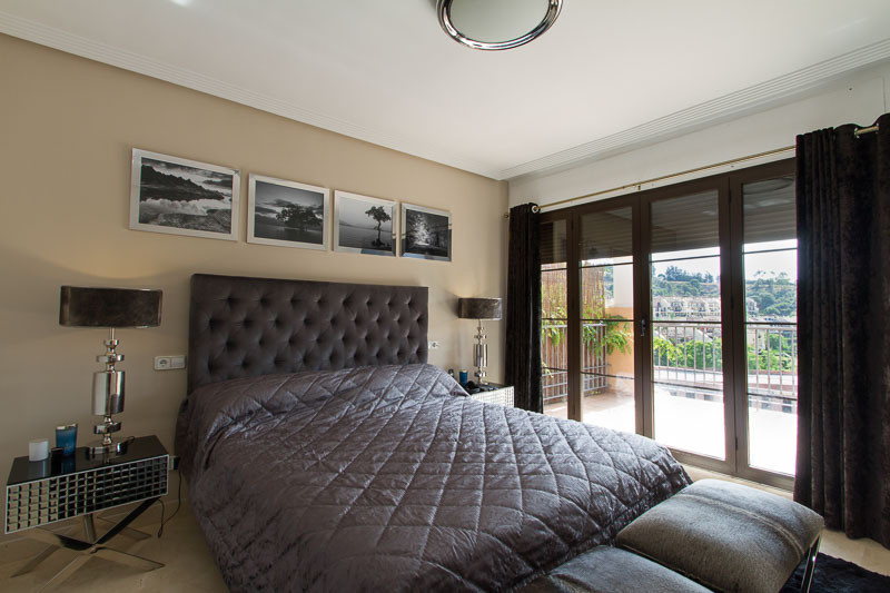 6 bed Property For Sale in Los Arqueros, Costa del Sol - thumb 6
