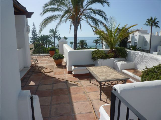 						Apartment  Penthouse
																					for rent
																			 in Estepona
					