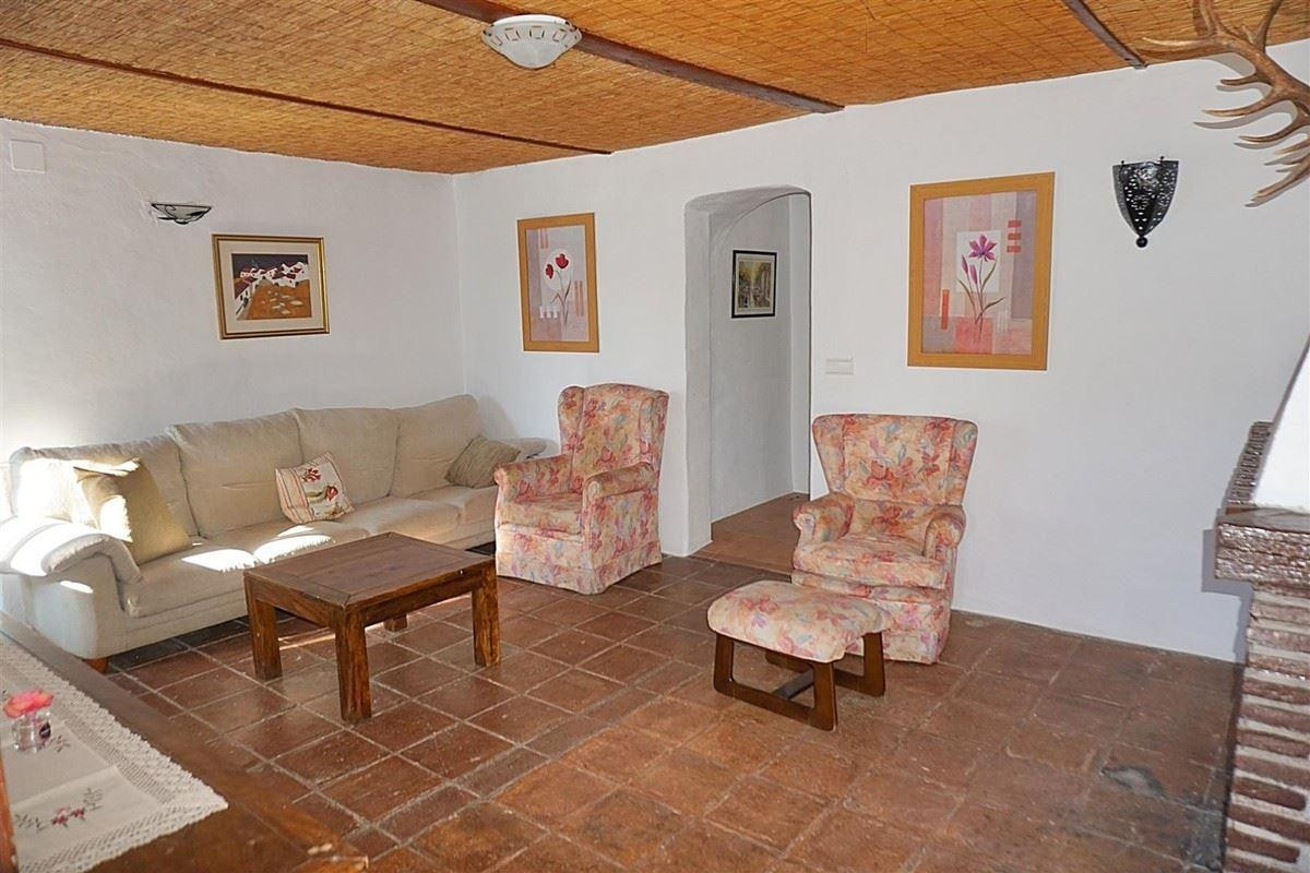 House in Almogía R3384496 42