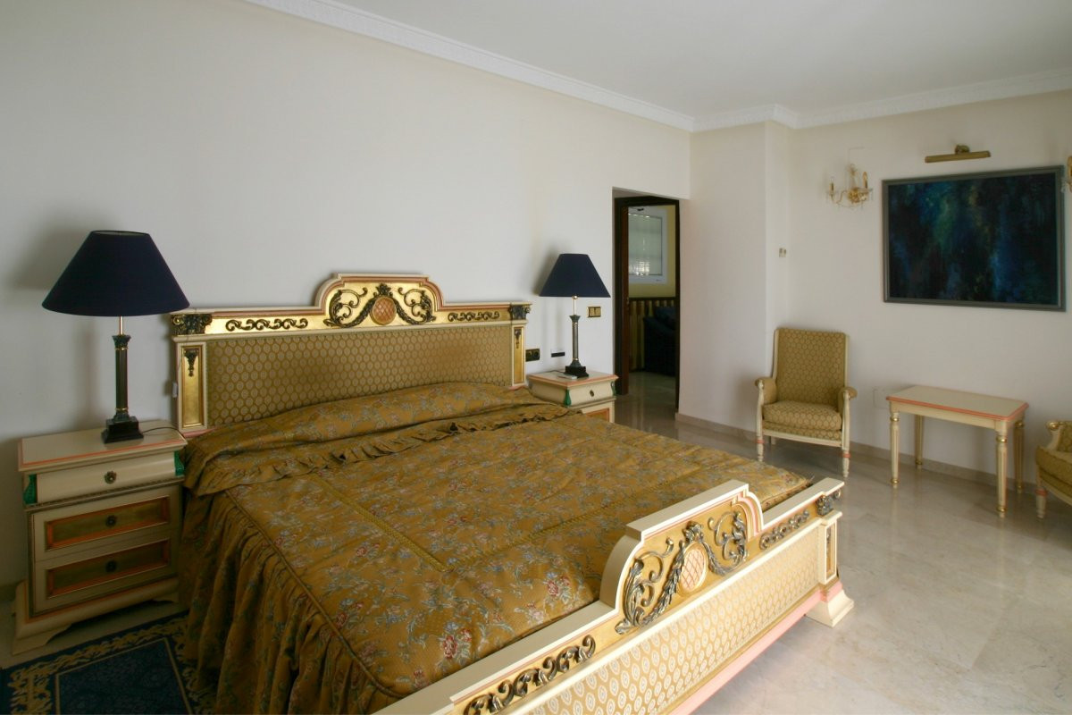 5 bedroom Villa For Sale in Málaga, Málaga - thumb 15