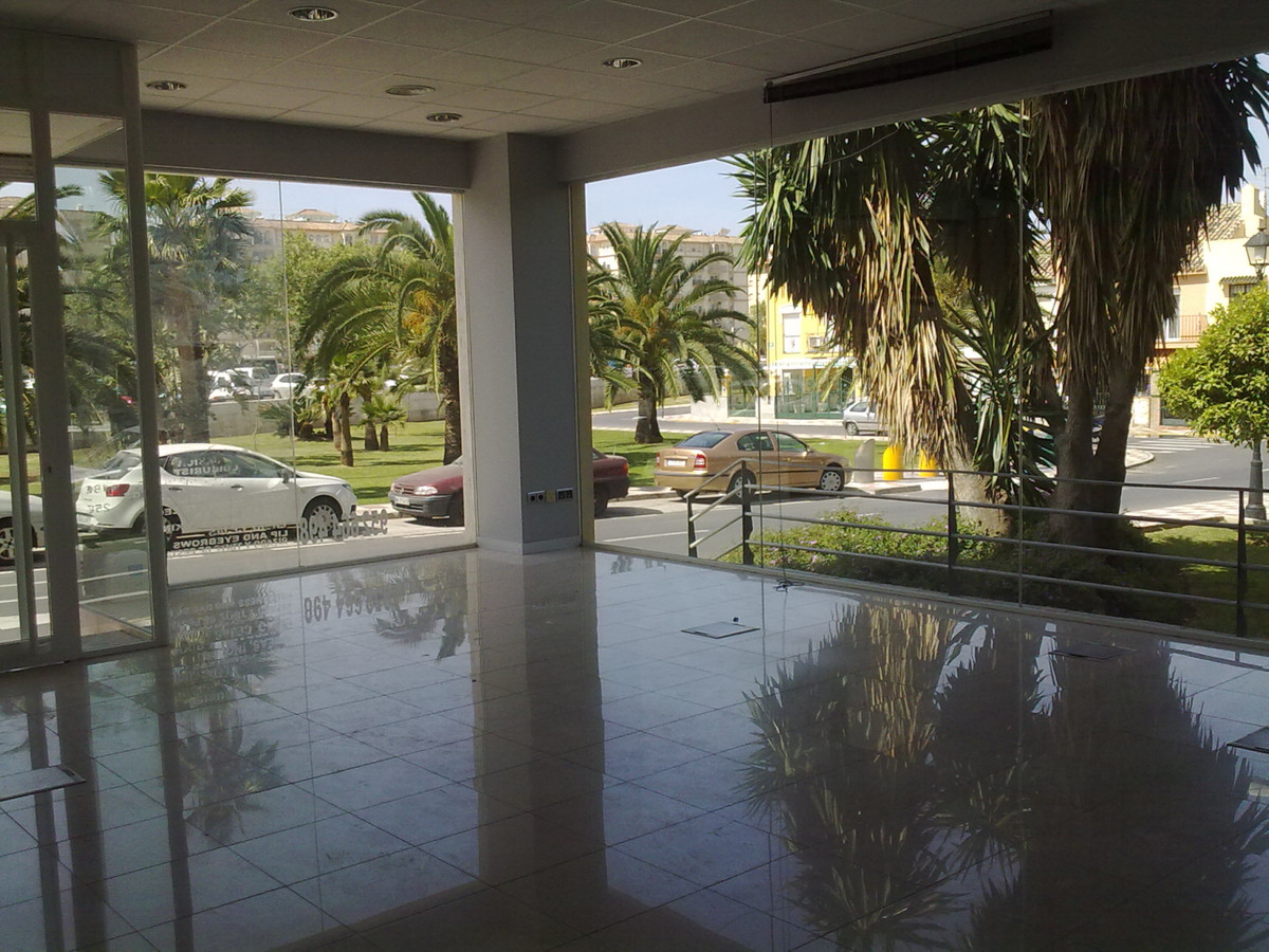 Commercial Office in Fuengirola, Costa del Sol
