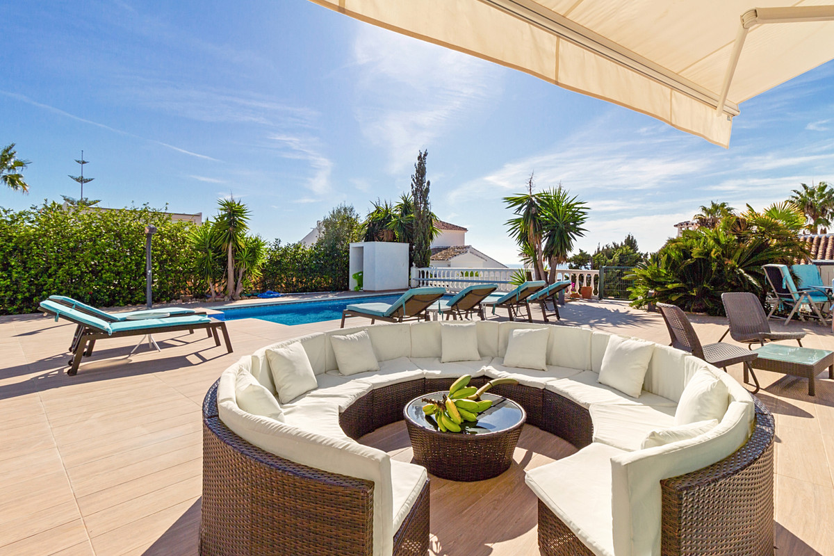 Villa Detached for sale in Mijas Costa, Costa del Sol
