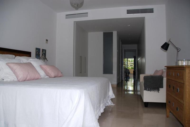Middle Floor Apartment, Sotogrande Playa, Costa del Sol.