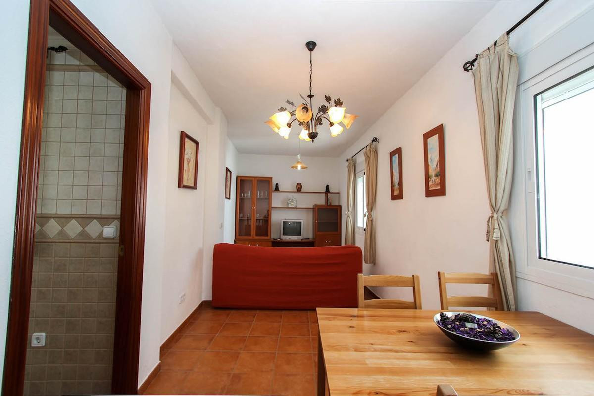 7 Bedroom Terraced Townhouse For Sale Guaro