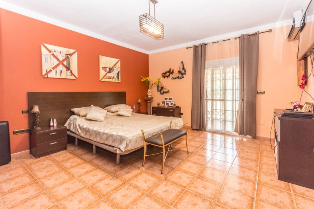 Villa con 3 Dormitorios en Venta Mijas Costa