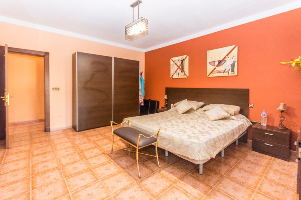 3 bedroom Villa For Sale in Mijas Costa, Málaga - thumb 22