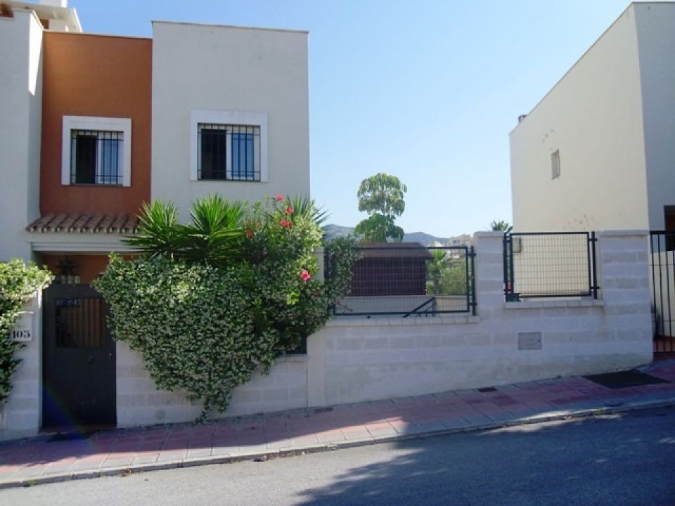 Caleta de Vélez, Costa del Sol East, Málaga, Spain - Townhouse - Terraced