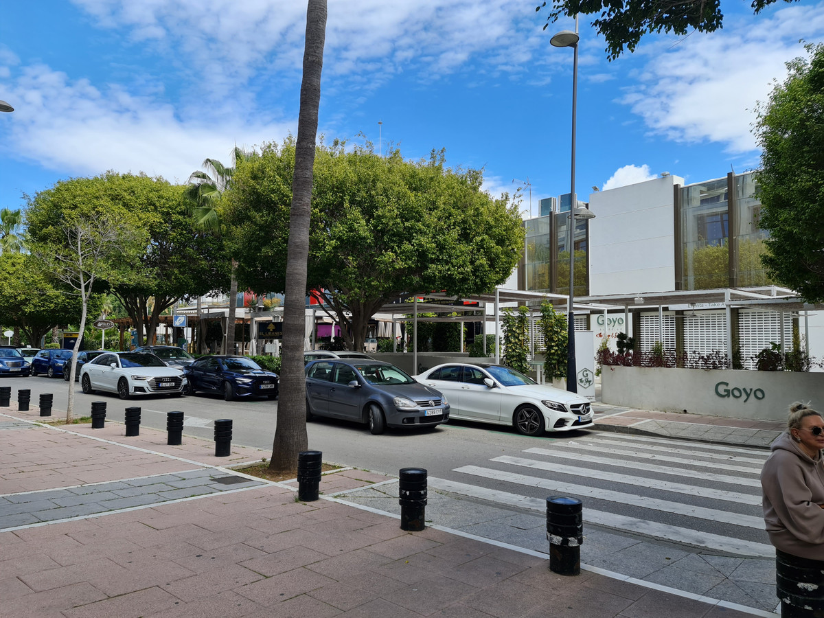0 bedroom Commercial Property For Sale in Puerto Banús, Málaga - thumb 12