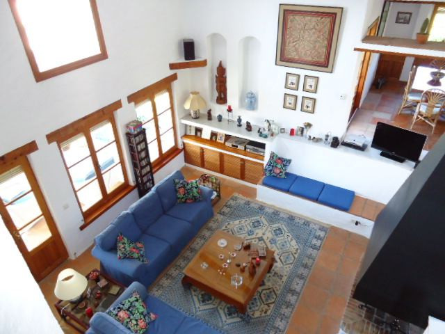4 bedroom Villa For Sale in Estepona, Málaga - thumb 23