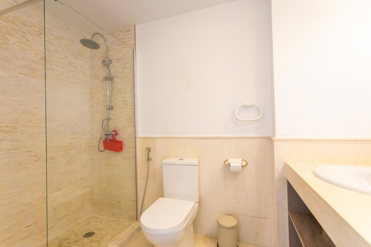 2 bedroom Apartment For Sale in Calahonda, Málaga - thumb 29