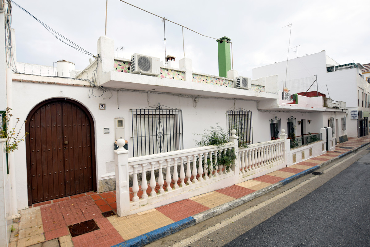  Maison Jumelée, Mitoyenne  en vente    à San Pedro de Alcántara