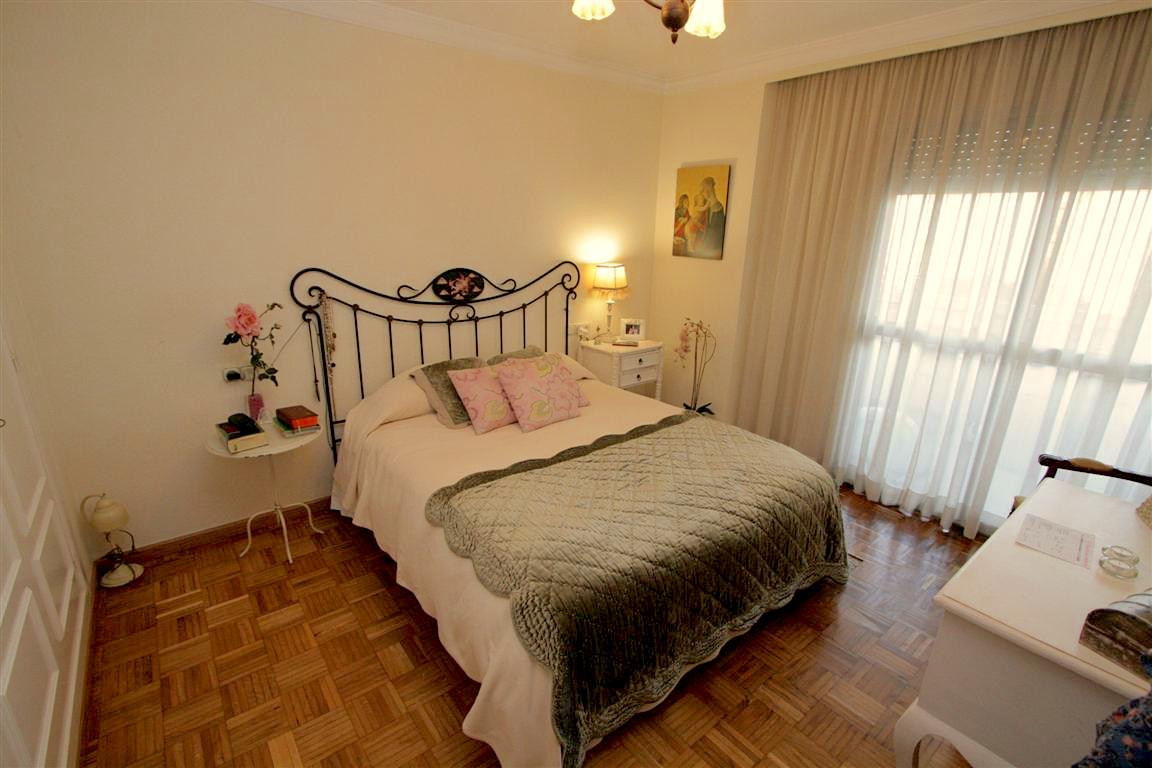 4 bedrooms Apartment in Fuengirola