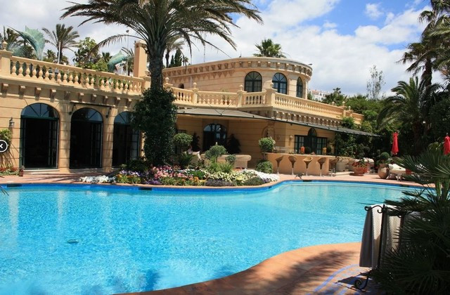 10 bedroom Villa For Sale in Mijas, Málaga - thumb 12