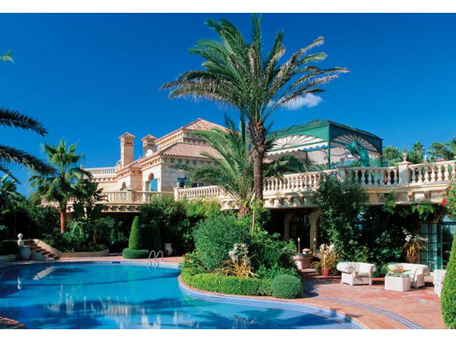 10 bedroom Villa For Sale in Mijas, Málaga - thumb 2