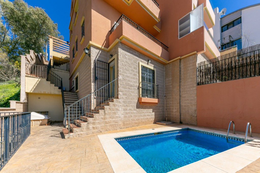 4 bedroom Villa For Sale in Fuengirola, Málaga - thumb 25