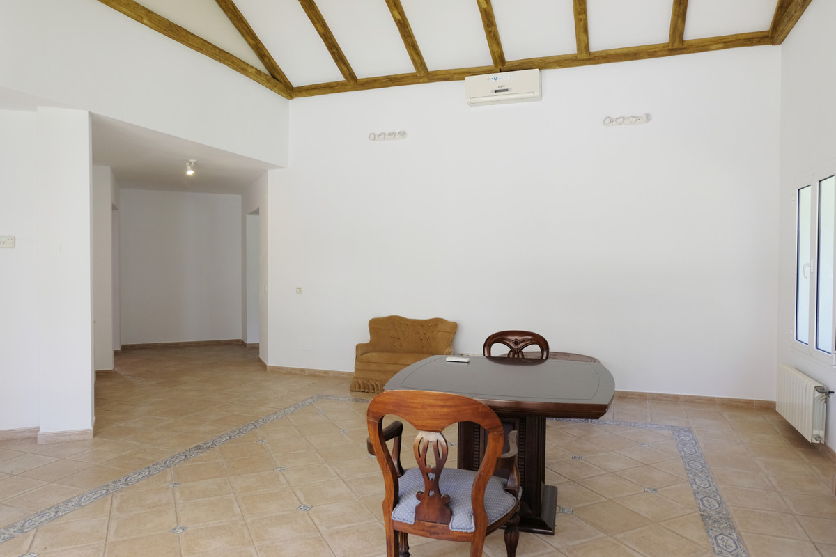 3 bedroom Villa For Sale in Sotogrande, Cádiz - thumb 17
