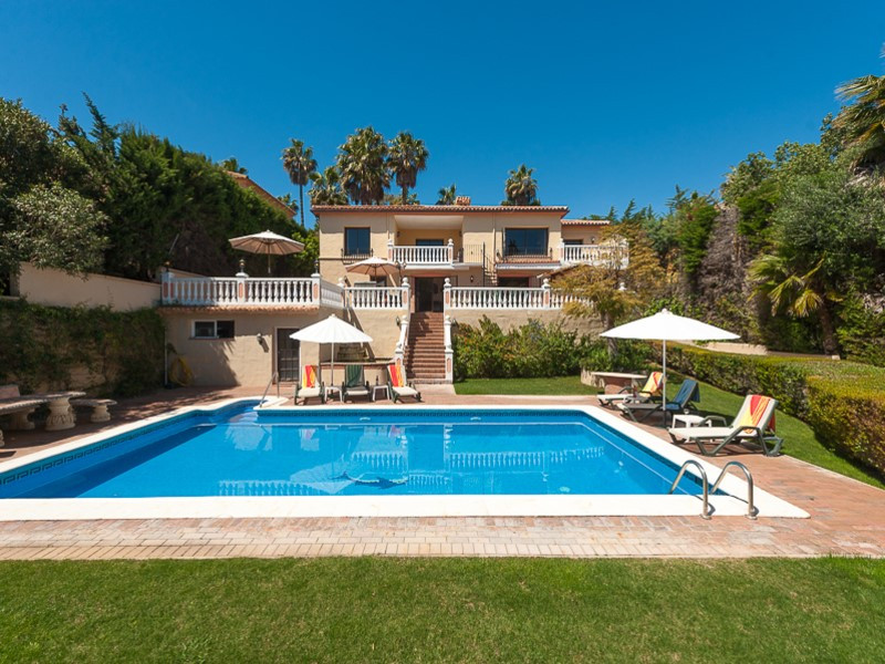 5 Bedroom Detached Villa For Sale Sotogrande Costa, Costa del Sol - HP2877329