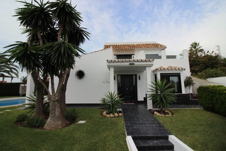 3 bedroom Villa For Sale in Calahonda, Málaga - thumb 23