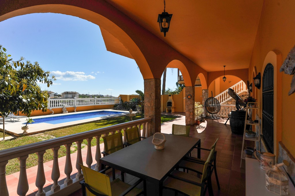 Villa te koop in Mijas Costa R3087802