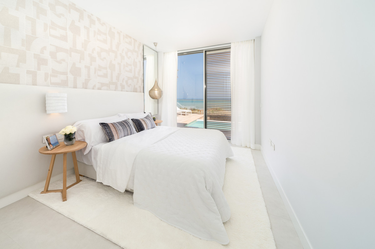 4 bedroom New Development For Sale in Estepona, Málaga - thumb 9