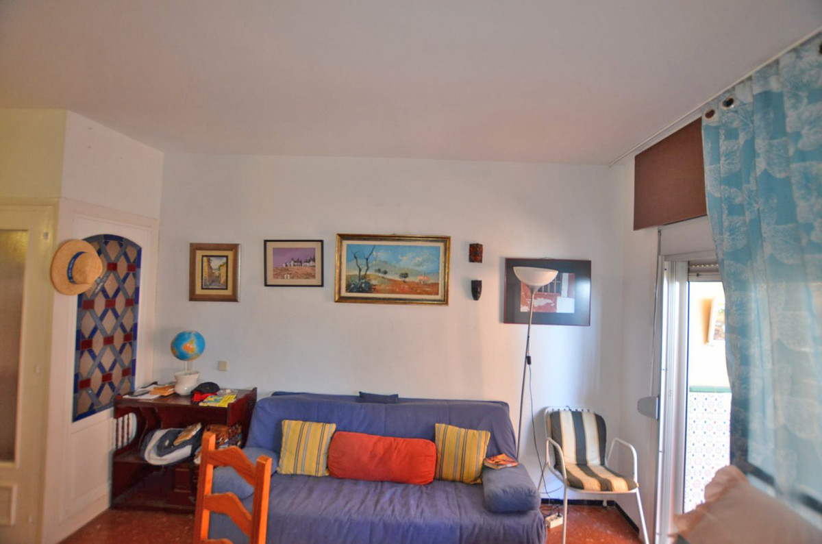 1 bedroom Apartment For Sale in Fuengirola, Málaga - thumb 5