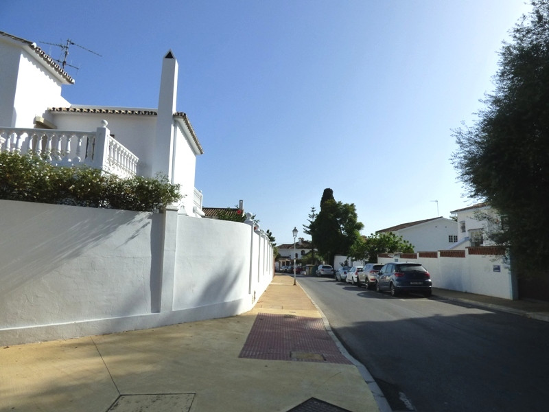 Plot Residential in Marbella, Costa del Sol
