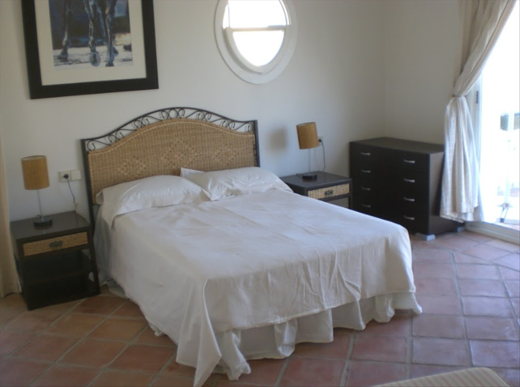 4 bedrooms Villa in La Duquesa