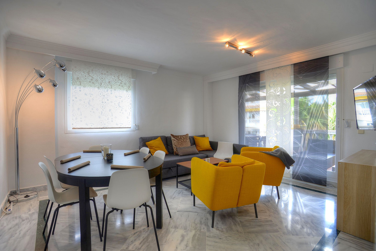 3 bedroom Apartment For Sale in Nueva Andalucía, Málaga - thumb 4