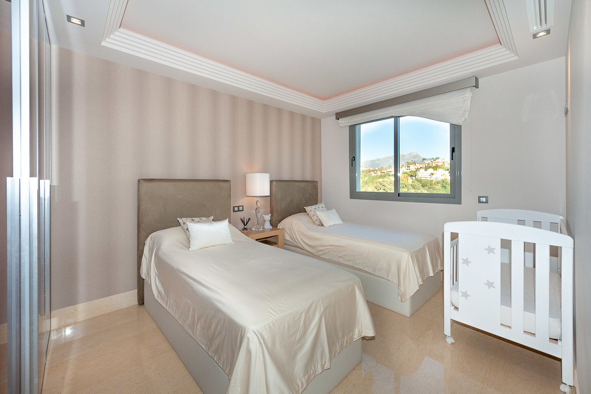 3 bedroom Apartment For Sale in Los Arqueros, Málaga - thumb 17