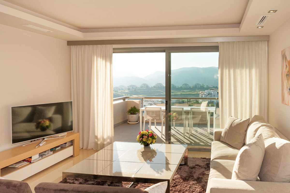 3 bedroom Apartment For Sale in Los Arqueros, Málaga - thumb 7