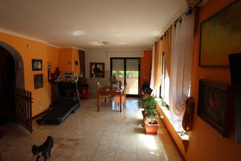 Villa con 4 Dormitorios en Venta Mijas Costa
