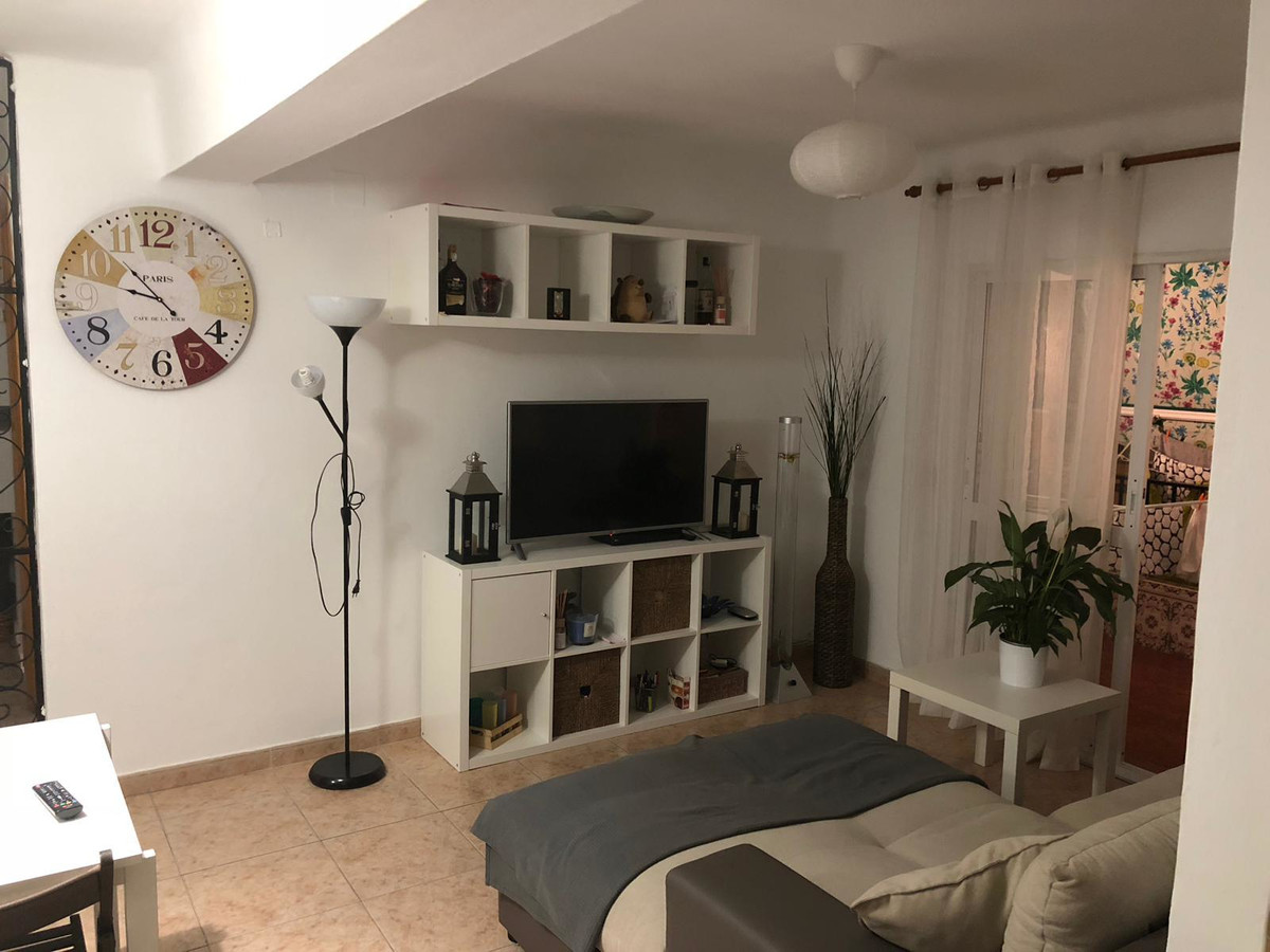 3 Bedroom Middle Floor Apartment For Sale Marbella, Costa del Sol - HP3411340