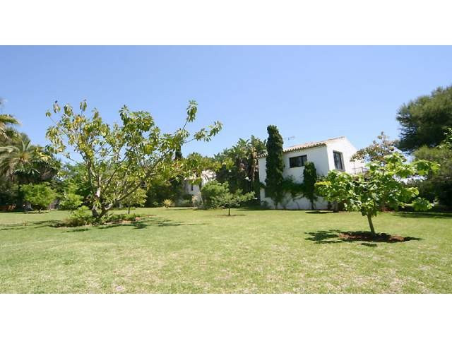 4 bedroom Villa For Sale in Benamara, Málaga - thumb 14