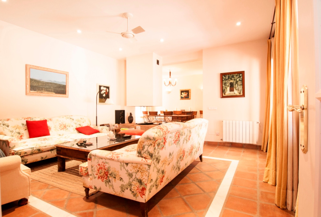 5 bedroom Villa For Sale in Sotogrande Alto, Cádiz - thumb 4