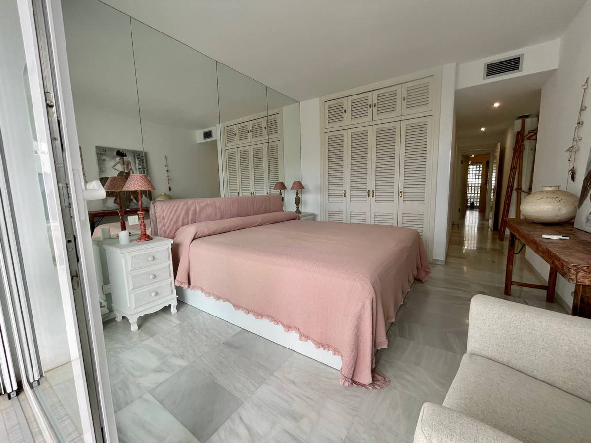 2 bedroom Apartment For Sale in Estepona, Málaga - thumb 19